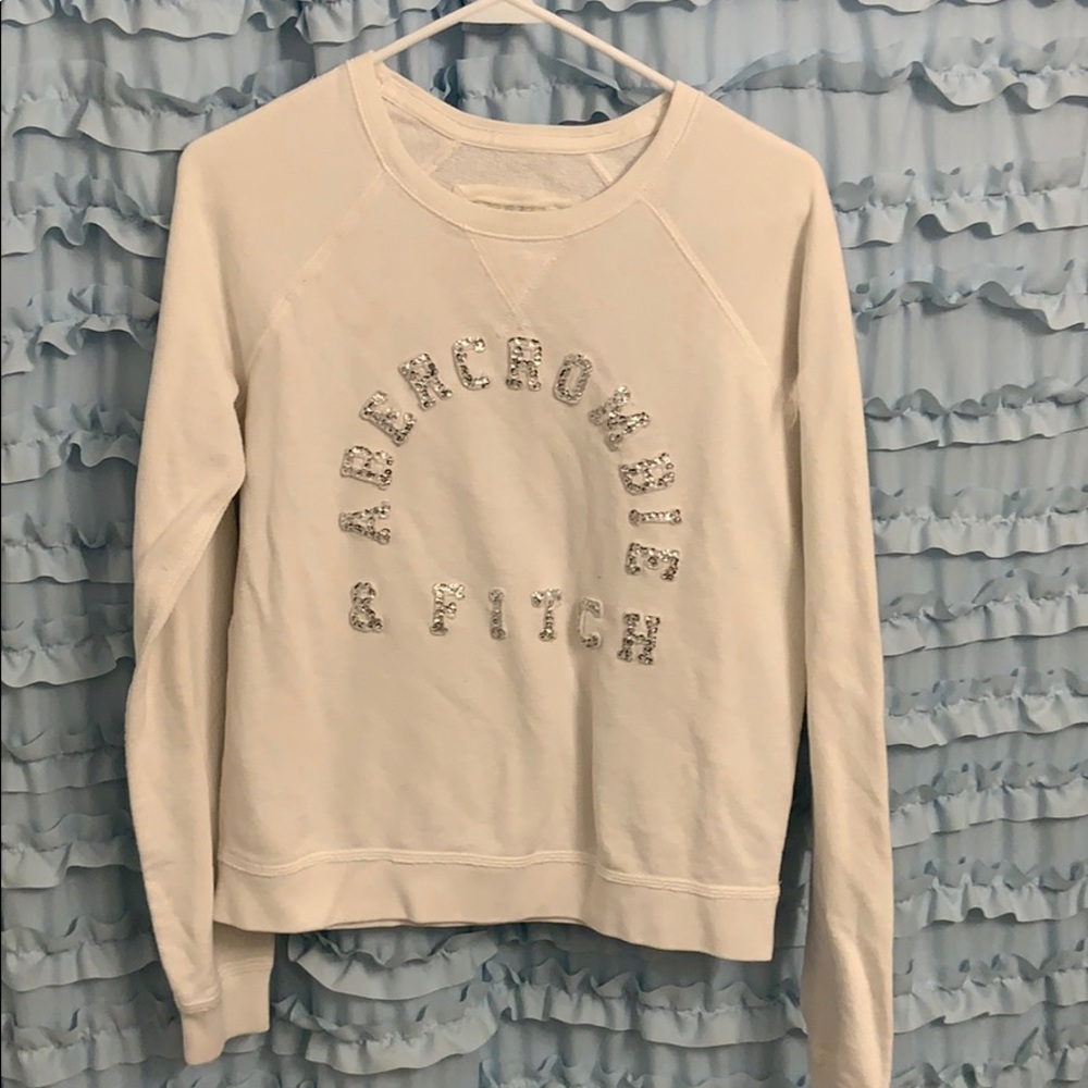 Abercrombie White sweatshirt. Size Medium